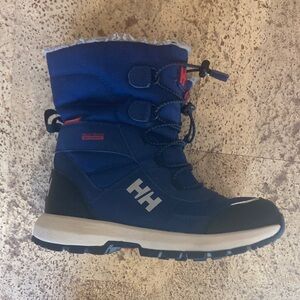 Youth blue Helly Hansen boots